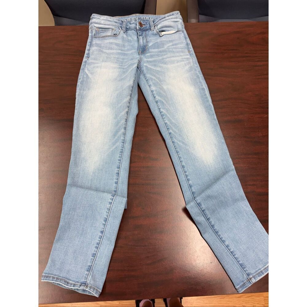 American Eagle Super Stretch Skinny Jeans Size 4